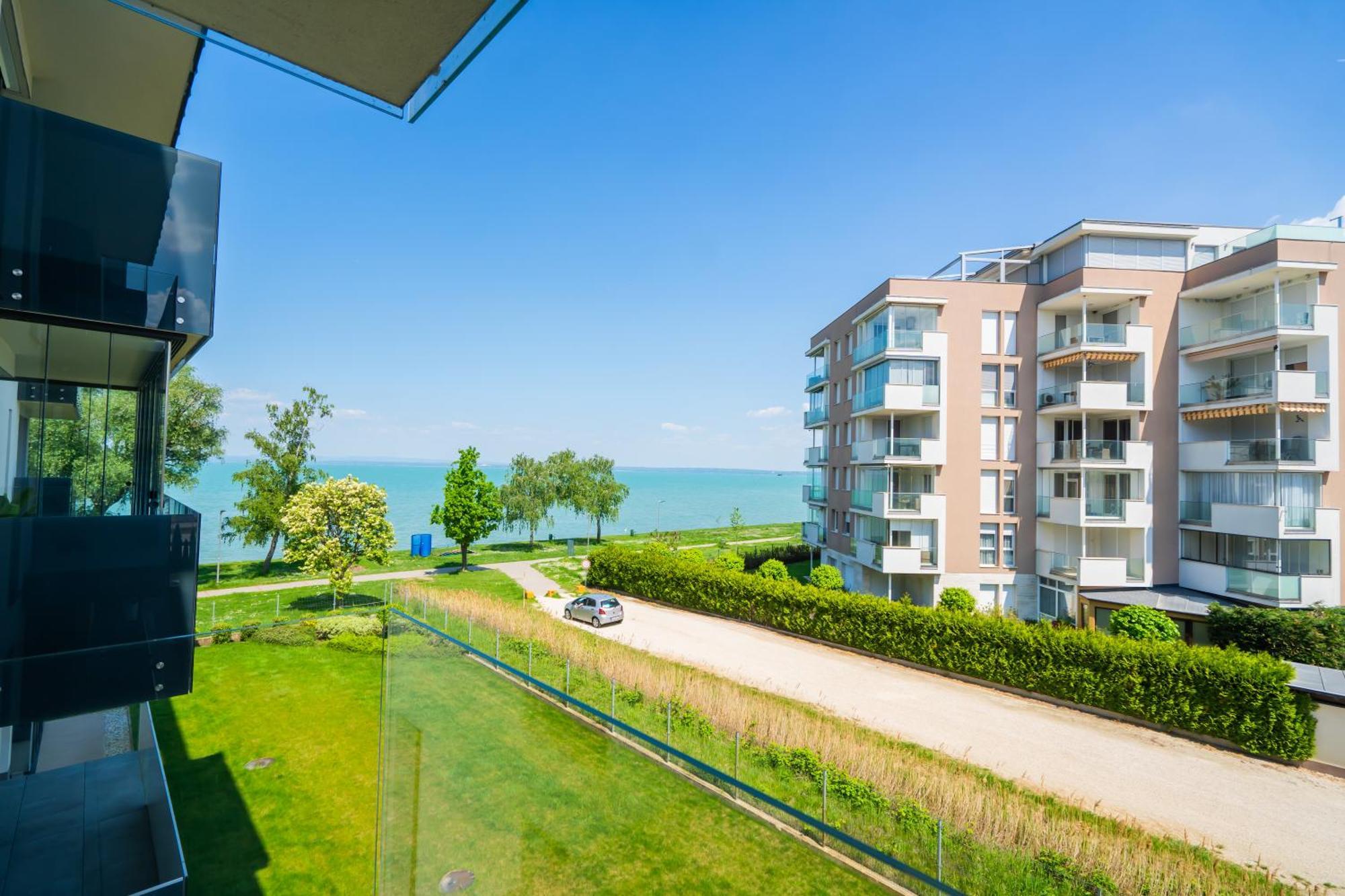 Myflat Casa Galerius Apartment Сиофок Екстериор снимка