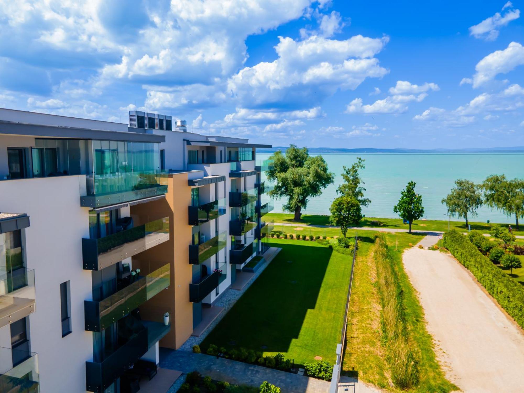 Myflat Casa Galerius Apartment Сиофок Екстериор снимка