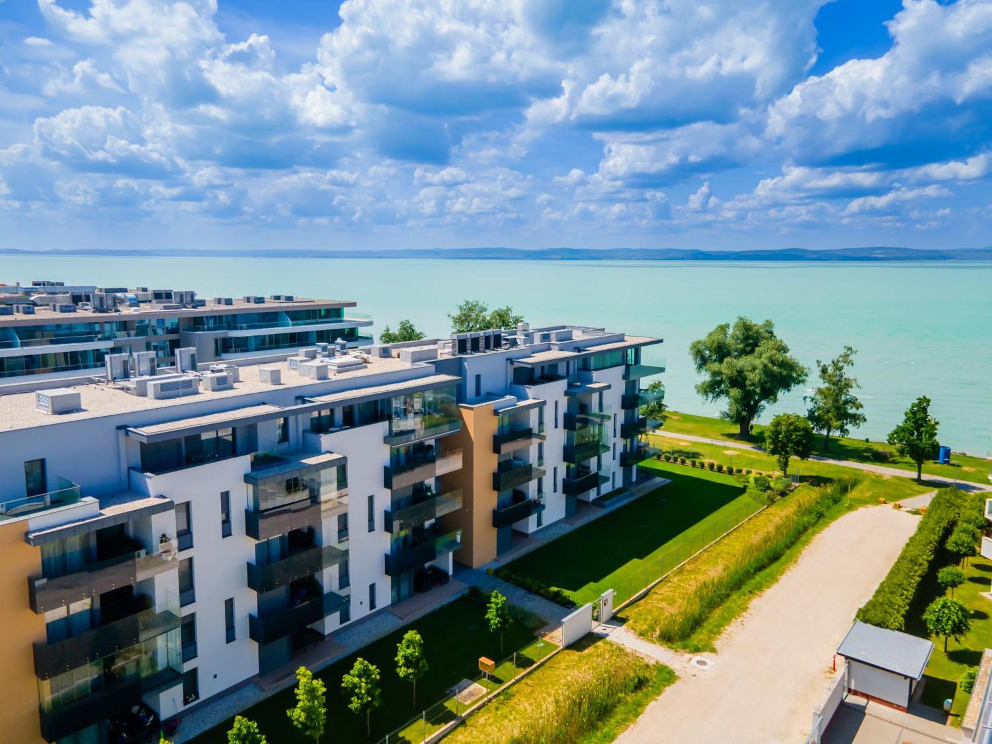 Myflat Casa Galerius Apartment Сиофок Екстериор снимка