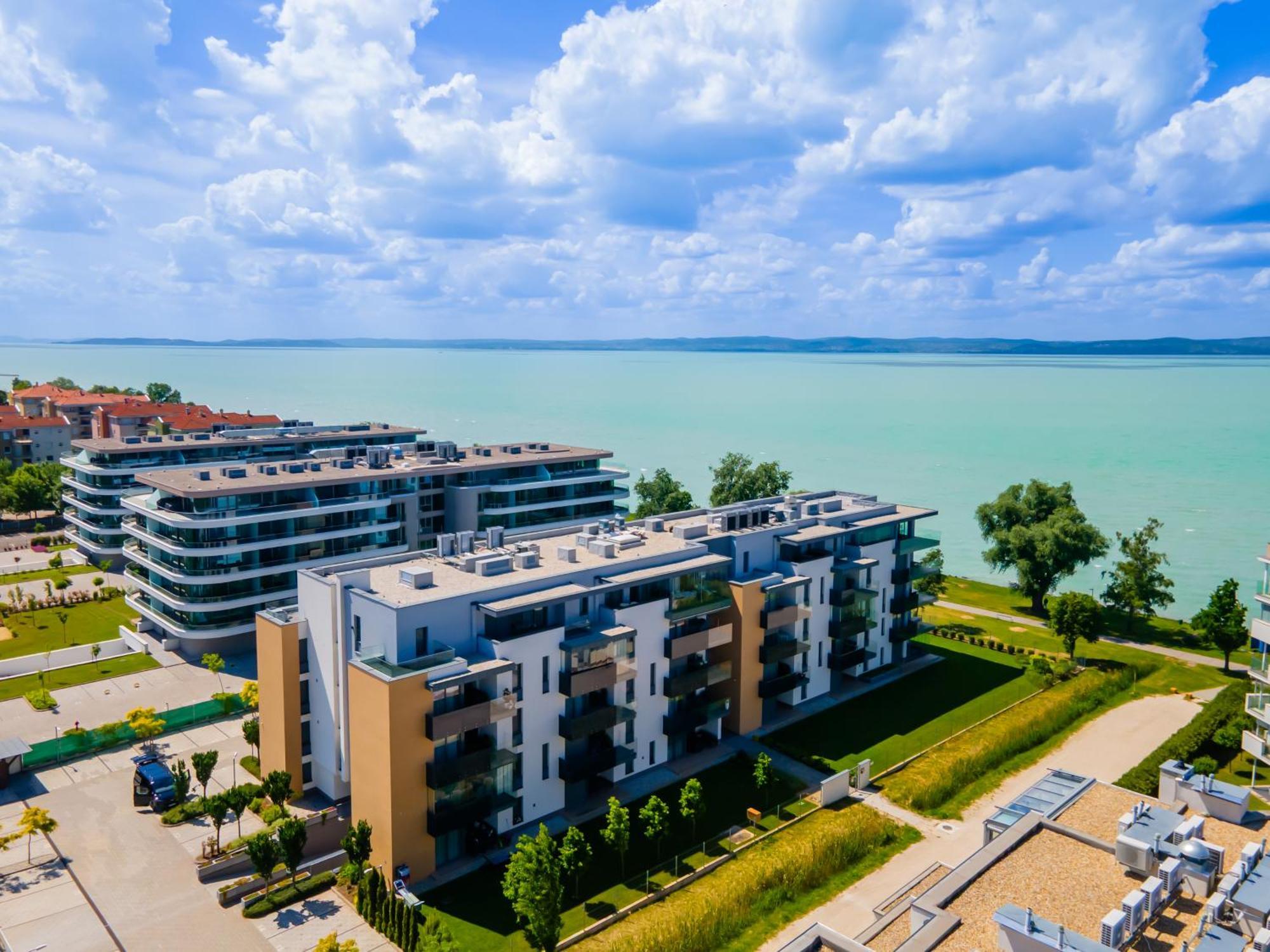 Myflat Casa Galerius Apartment Сиофок Екстериор снимка